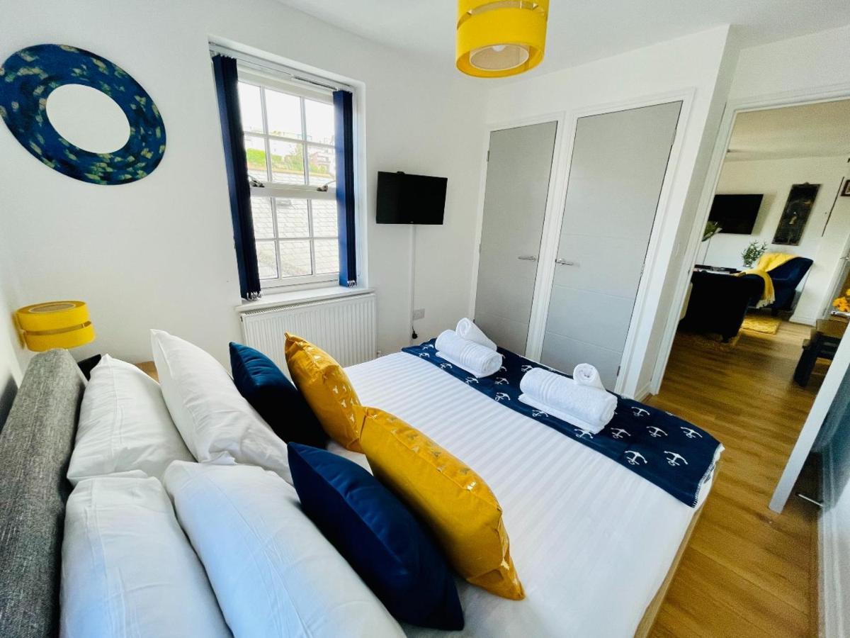 Captains Rest - 2 Bedroom Apartment In The Heart Of Brixham Buitenkant foto