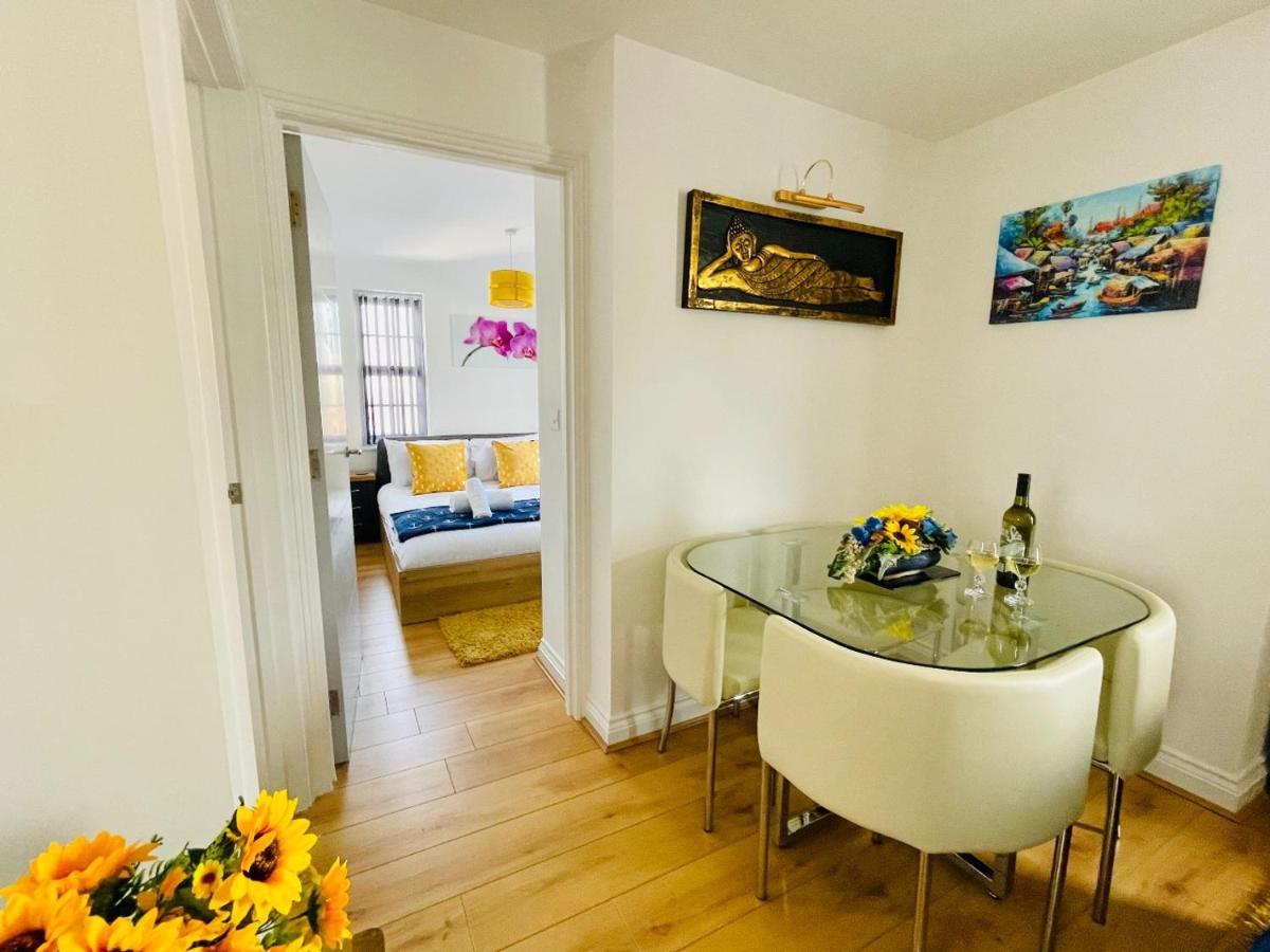 Captains Rest - 2 Bedroom Apartment In The Heart Of Brixham Buitenkant foto